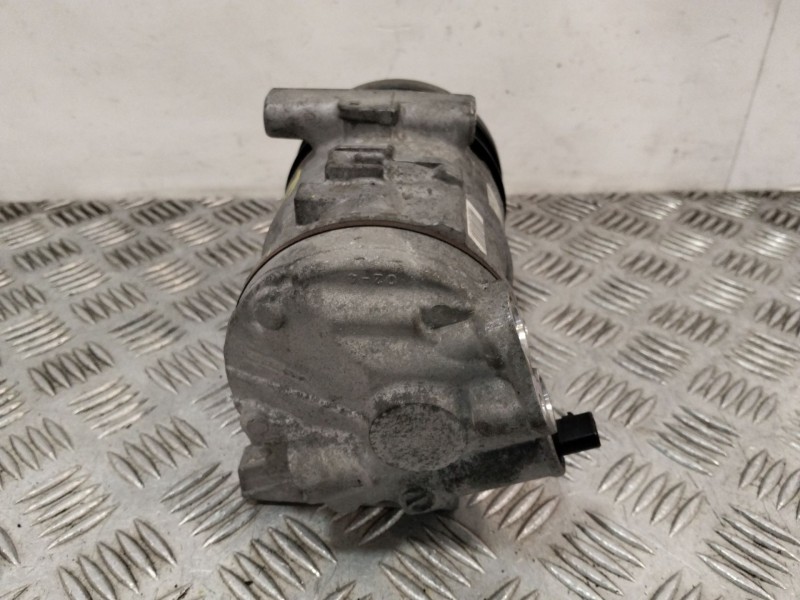 Recambio de compresor aire acondicionado para fiat punto evo (199_) 1.2 referencia OEM IAM 55194880  