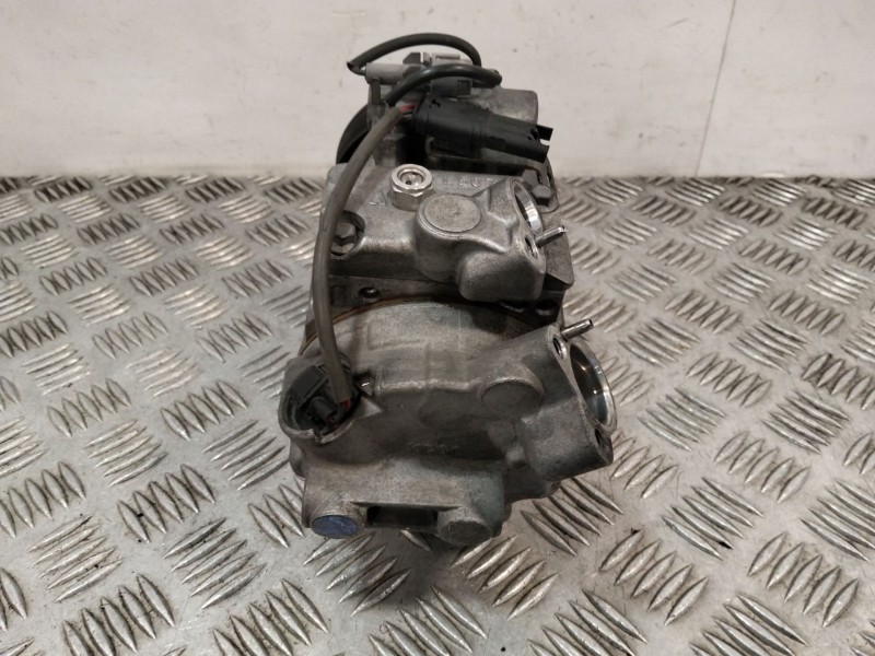 Recambio de compresor aire acondicionado para bmw 1 (e81) 118 d referencia OEM IAM 64526987862  