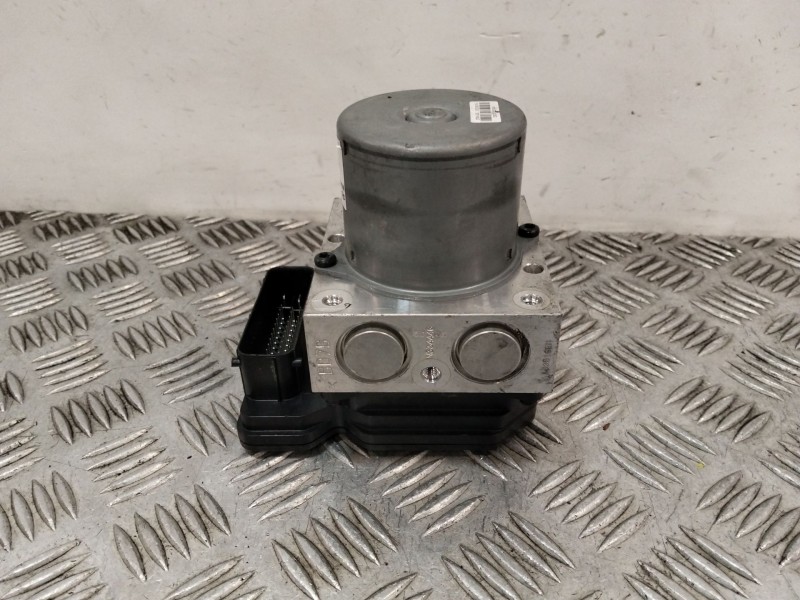 Recambio de abs para kia carens iv 1.7 crdi referencia OEM IAM 58910A4810  
