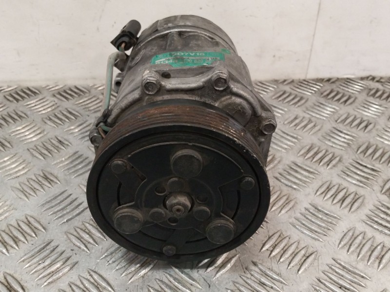 Recambio de compresor aire acondicionado para audi tt (8n3/8n9) 1.8 20v turbo referencia OEM IAM 1J0820803F  