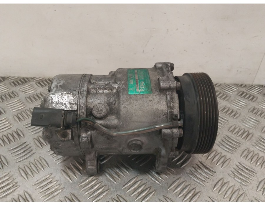 Recambio de compresor aire acondicionado para volkswagen golf iv (1j1) 1.9 tdi 4motion referencia OEM IAM 1J0820803F  