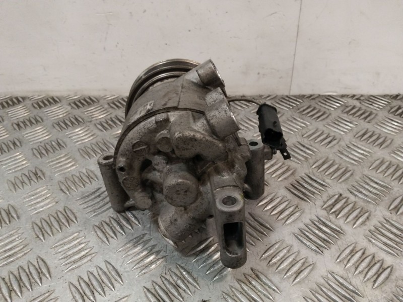 Recambio de compresor aire acondicionado para peugeot 108 1.0 vti referencia OEM IAM 88310YV010 B000776180 
