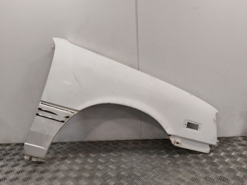 Recambio de aleta delantera izquierda para suzuki swift gti referencia OEM IAM   