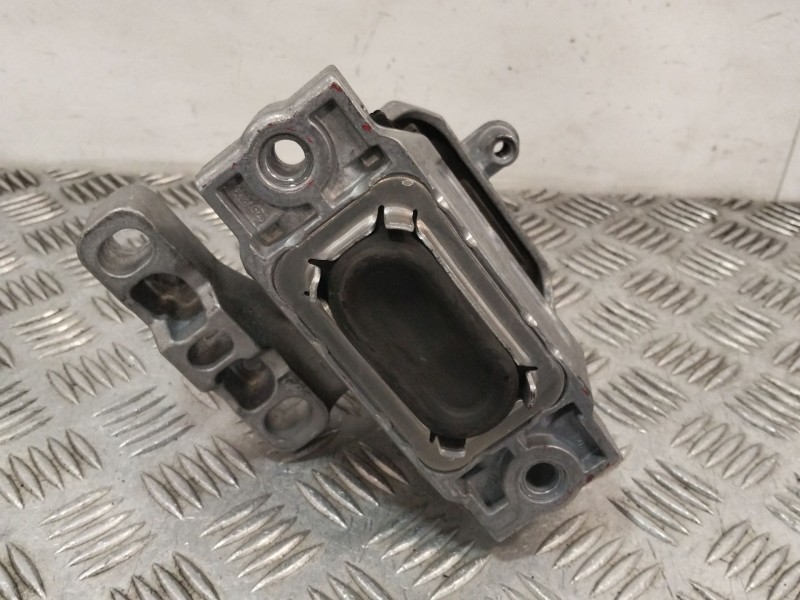 Recambio de soporte motor para seat altea xl (5p5, 5p8) 1.6 tdi referencia OEM IAM 1K0199262  