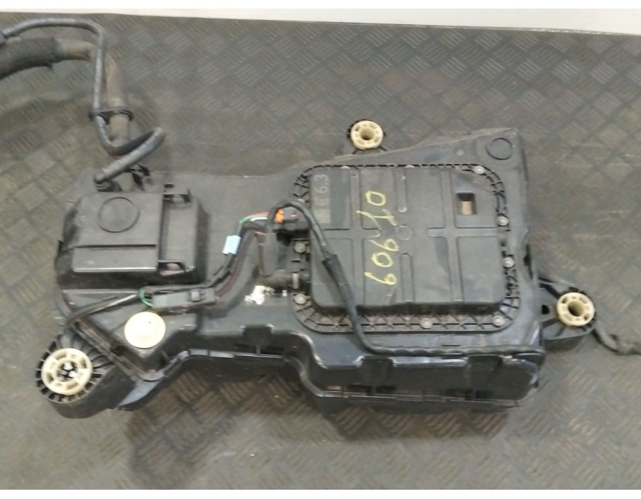 Recambio de deposito adblue para citroën berlingo furgoneta/monovolumen (k9) 1.5 bluehdi 100 referencia OEM IAM P1012340  