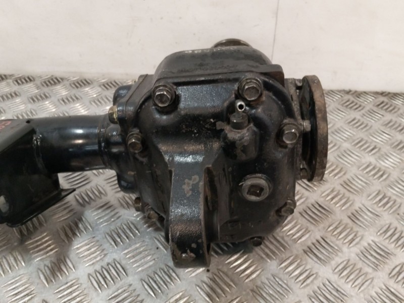 Recambio de diferencial delantero para nissan terrano ii (r20) 2.7 td 4wd referencia OEM IAM 38511G23007  