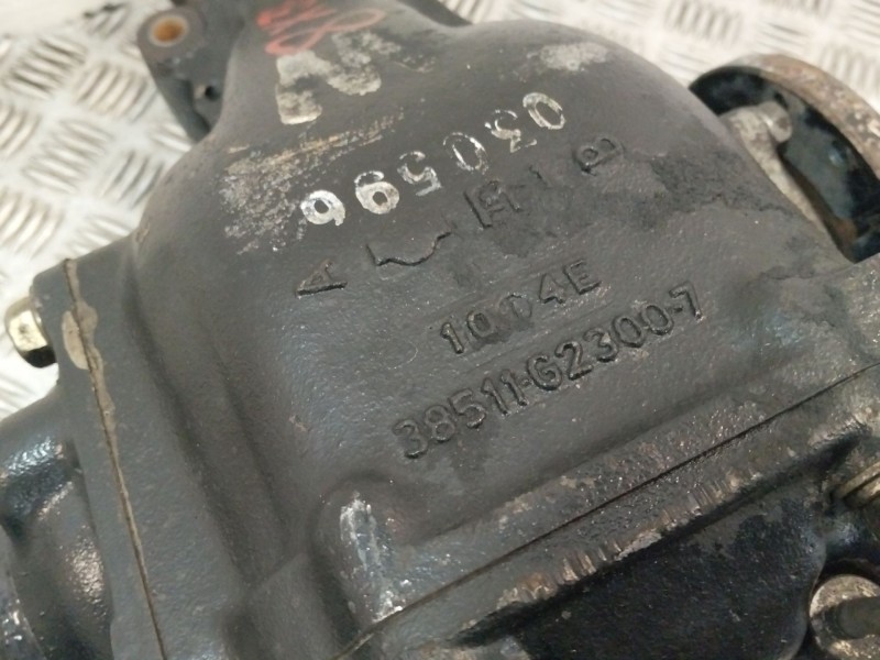 Recambio de diferencial delantero para nissan terrano ii (r20) 2.7 td 4wd referencia OEM IAM 38511G23007  