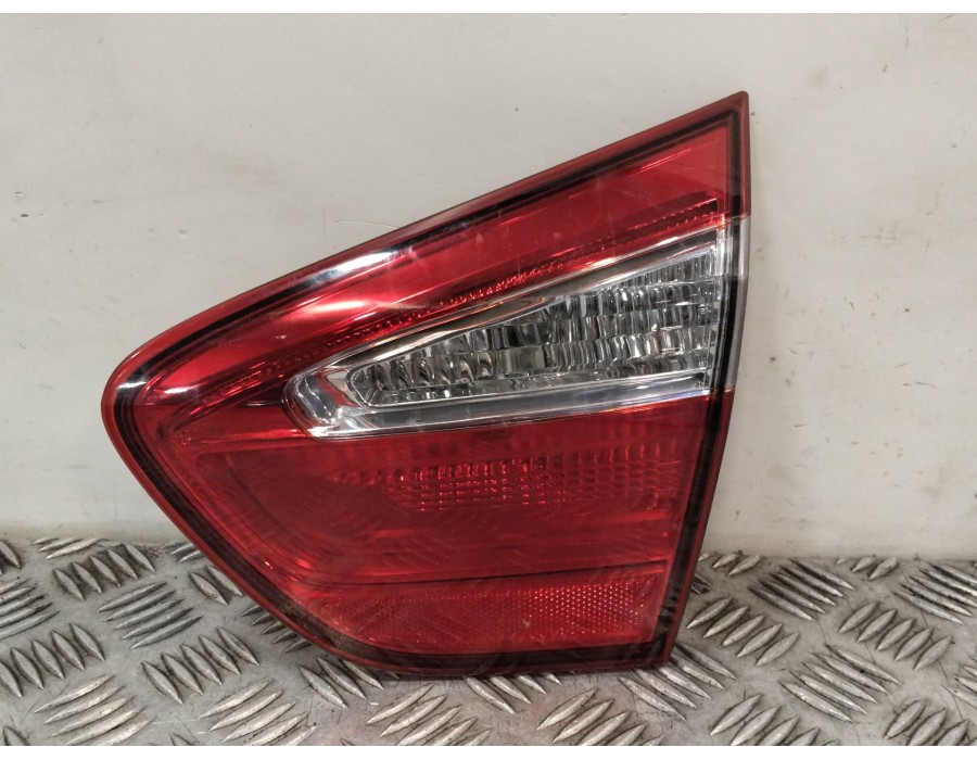 Recambio de piloto trasero derecho interior para kia rio iii (ub) 1.2 cvvt referencia OEM IAM 924041W2  