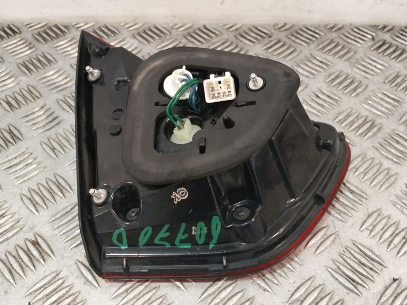 Recambio de piloto trasero derecho interior para kia rio iii (ub) 1.2 cvvt referencia OEM IAM 924041W2  