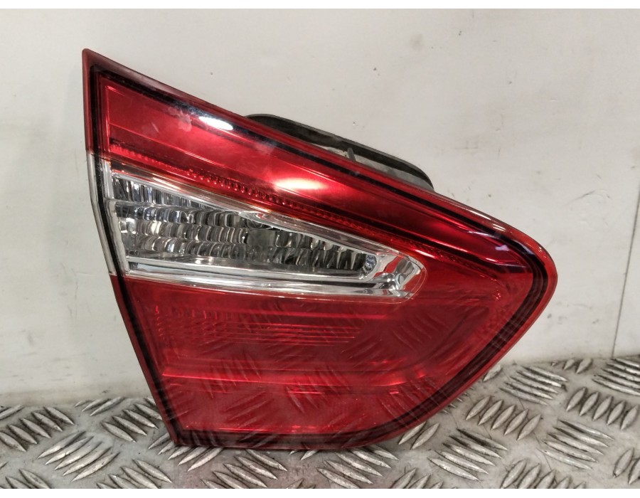 Recambio de piloto trasero izquierdo interior para kia rio iii (ub) 1.2 cvvt referencia OEM IAM 924031W2  