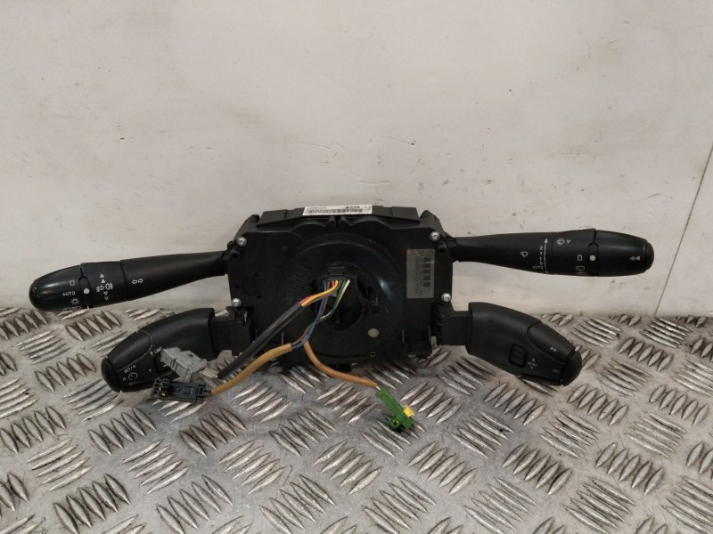 Recambio de mando multifuncion para peugeot 207/207+ (wa_, wc_) 1.6 hdi referencia OEM IAM 96630718XT  