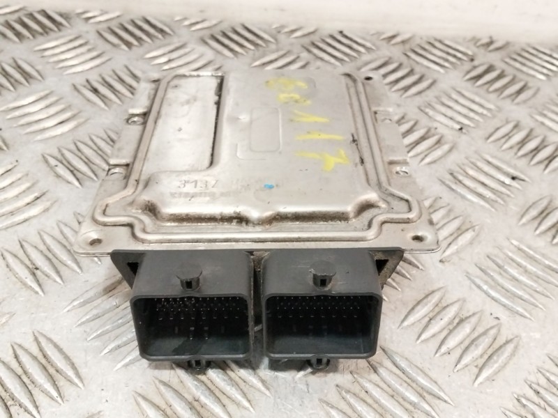 Recambio de centralita motor uce para fiat qubo (225_) 1.4 (225axa1a, 225cxa1a) referencia OEM IAM 52032676  