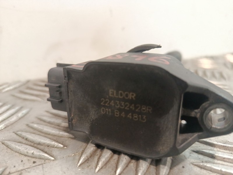 Recambio de bobina encendido para renault megane iii berlina 5 p 1.2 16v referencia OEM IAM 224332428R  