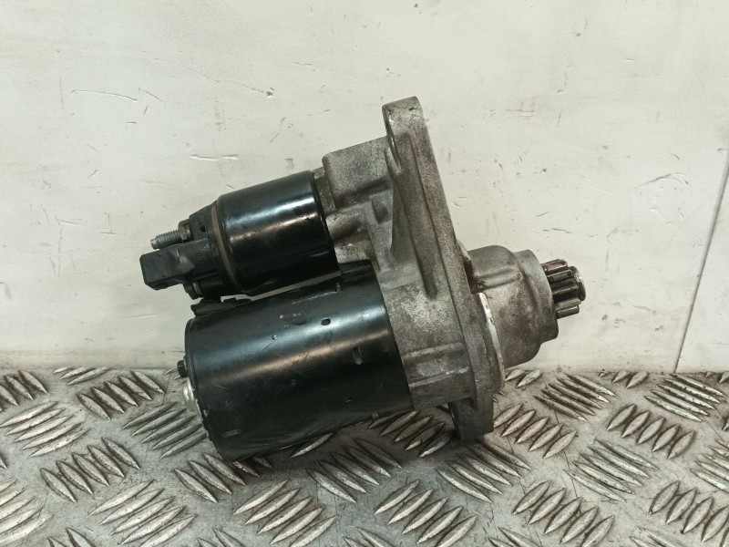 Recambio de motor arranque para volkswagen polo iv (9n_, 9a_) 1.4 16v referencia OEM IAM 02T911023G 0001120400 