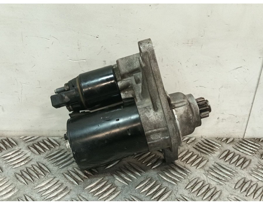 Recambio de motor arranque para volkswagen polo iv (9n_, 9a_) 1.4 16v referencia OEM IAM 02T911023G 0001120400 