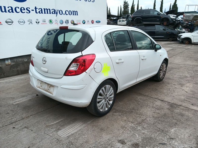 opel corsa d (s07) del año 2013