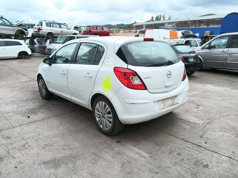 opel corsa d (s07) del año 2013