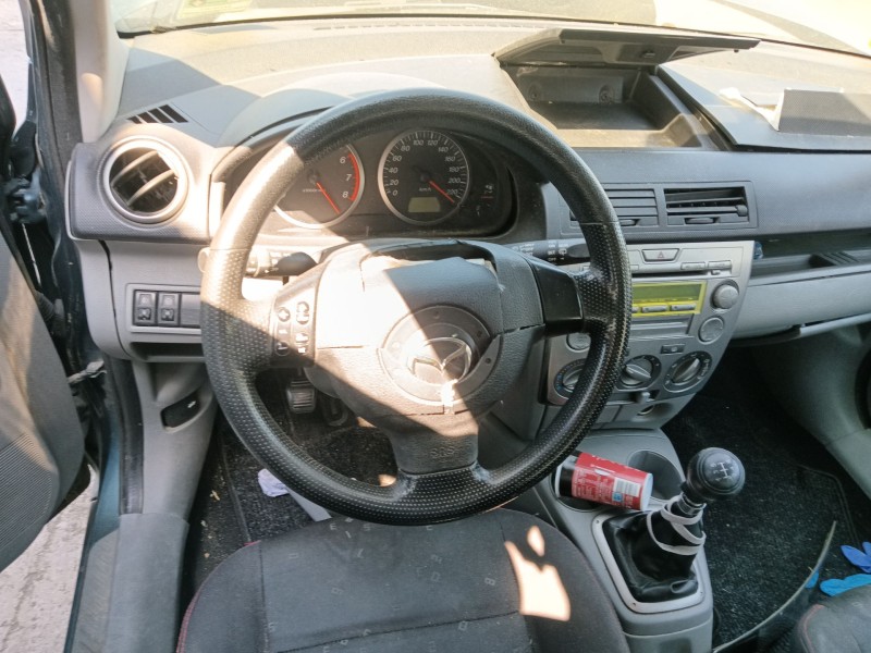 mazda 2 (dy) del año 2003