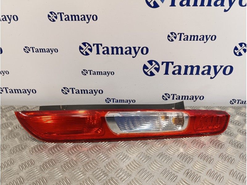 Recambio de piloto trasero derecho para ford focus berlina (cap) 2.0 tdci cat referencia OEM IAM 4M5113404A  