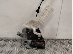 Recambio de cerradura puerta trasera derecha para kia carens iv 1.7 crdi referencia OEM IAM 81420A4030  