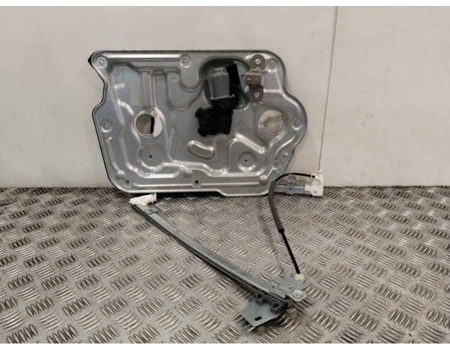 Recambio de elevalunas delantero derecho para nissan qashqai i +2 (jj10 variante d02) 2.0 referencia OEM IAM FC685  
