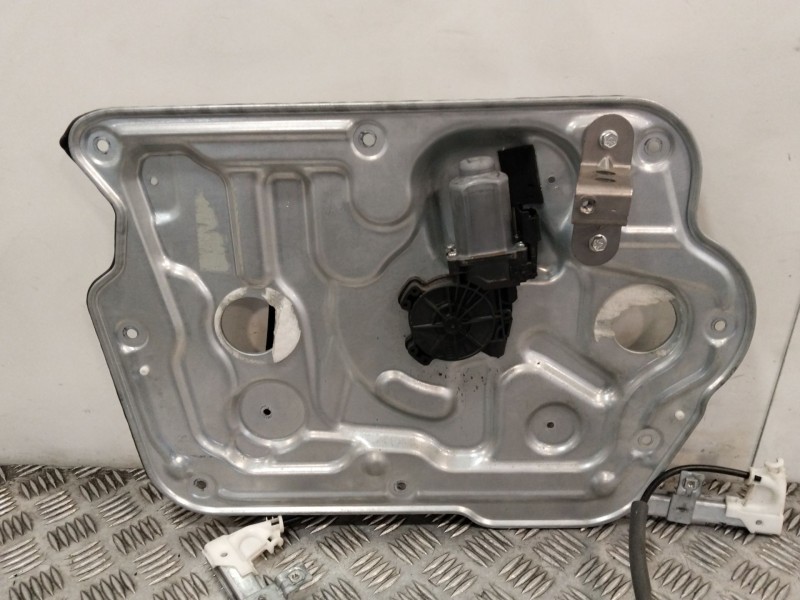 Recambio de elevalunas delantero derecho para nissan qashqai i +2 (jj10 variante d02) 2.0 referencia OEM IAM FC685  