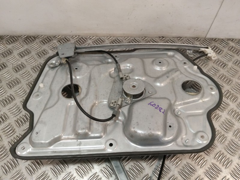 Recambio de elevalunas delantero derecho para nissan qashqai i +2 (jj10 variante d02) 2.0 referencia OEM IAM FC685  