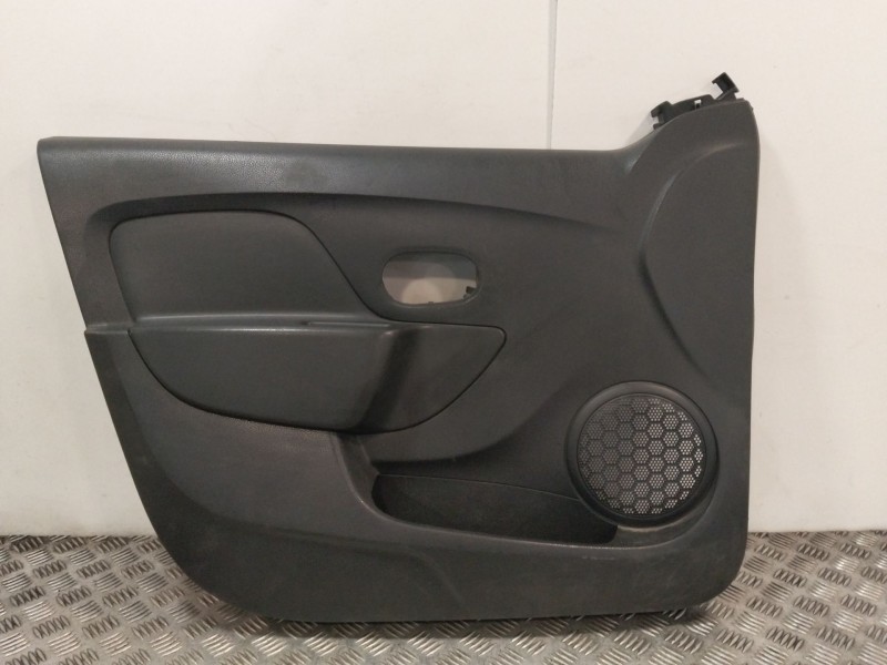 Recambio de guarnecido puerta delantera izquierda para dacia sandero ii (b8_) tce 90 lpg (b8m1) referencia OEM IAM 809095859R  