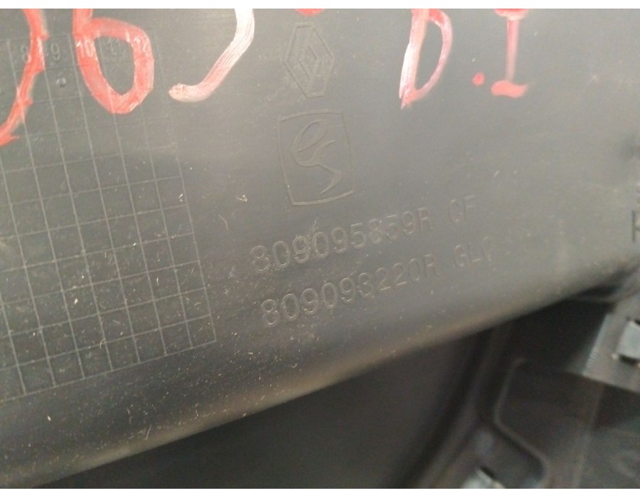 Recambio de guarnecido puerta delantera izquierda para dacia sandero ii (b8_) tce 90 lpg (b8m1) referencia OEM IAM 809095859R  
