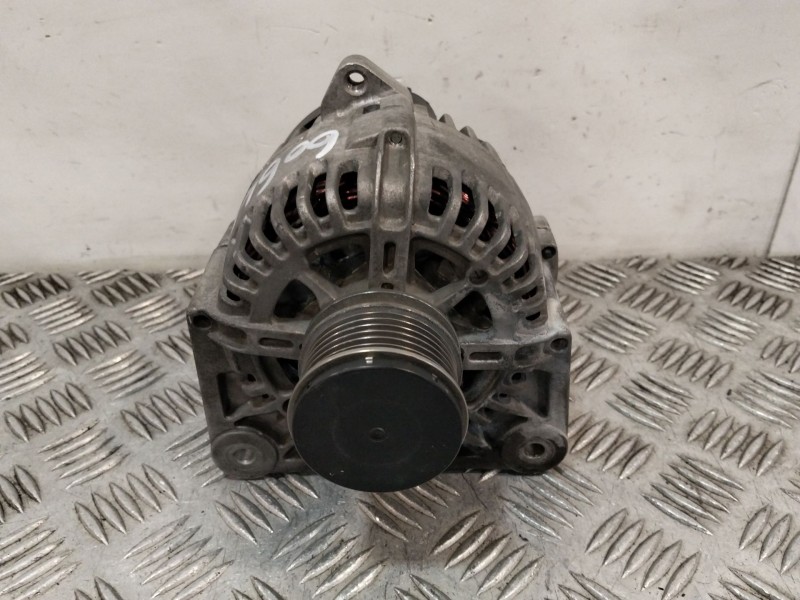 Recambio de alternador para renault clio ii (bb_, cb_) 1.5 dci (b/cb3m) referencia OEM IAM 575593110004  