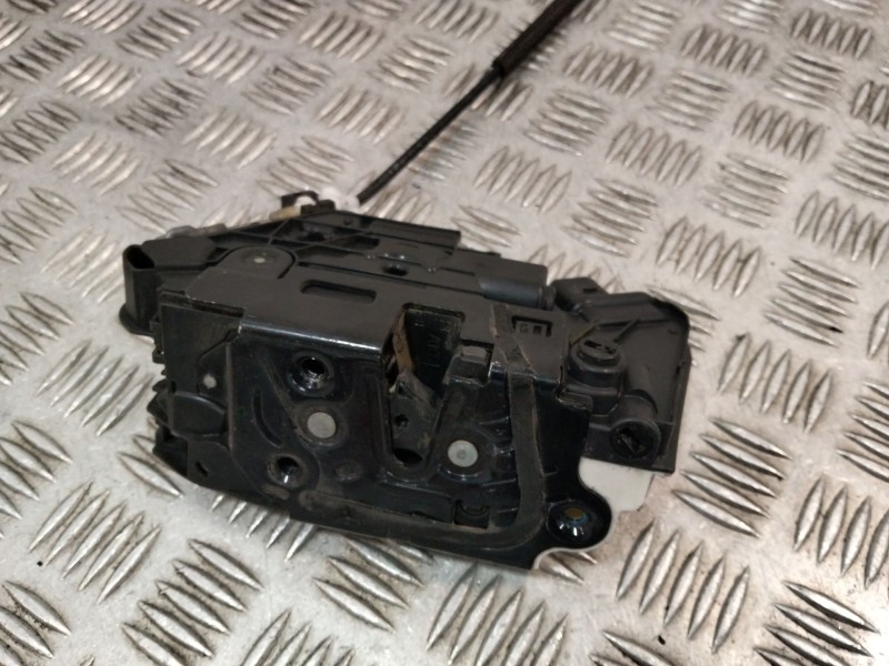 Recambio de cerradura puerta trasera derecha para skoda fabia (5j2 ) referencia OEM IAM 5N0939016D  