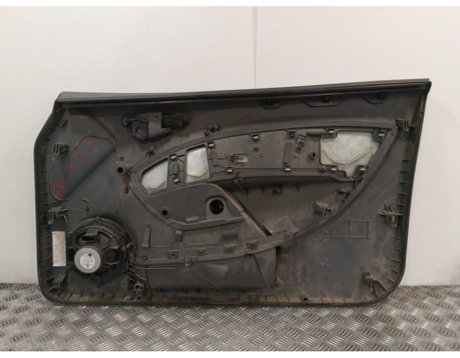 Recambio de guarnecido puerta delantera izquierda para seat ibiza iv (6j5, 6p1) 1.6 tdi referencia OEM IAM 6J3867011  