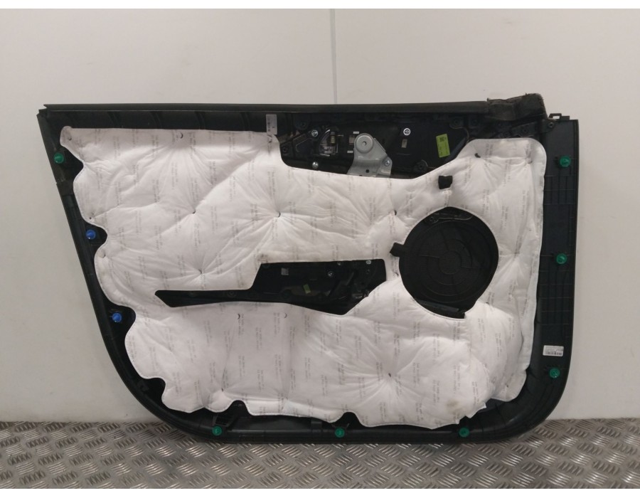Recambio de guarnecido puerta delantera derecha para kia xceed (cd) 1.5 t-gdi mhev referencia OEM IAM 82342J7000  