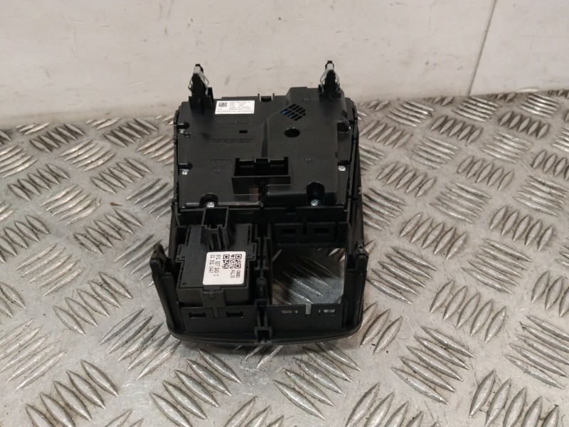 Recambio de mando multifuncion para audi q2 (gab, gag) 30 tdi referencia OEM IAM 81B919614B 8V1927143C 