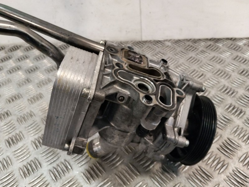 Recambio de bomba aceite para ssangyong tivoli premium 4x2 referencia OEM IAM A6731800065 15L18A019 