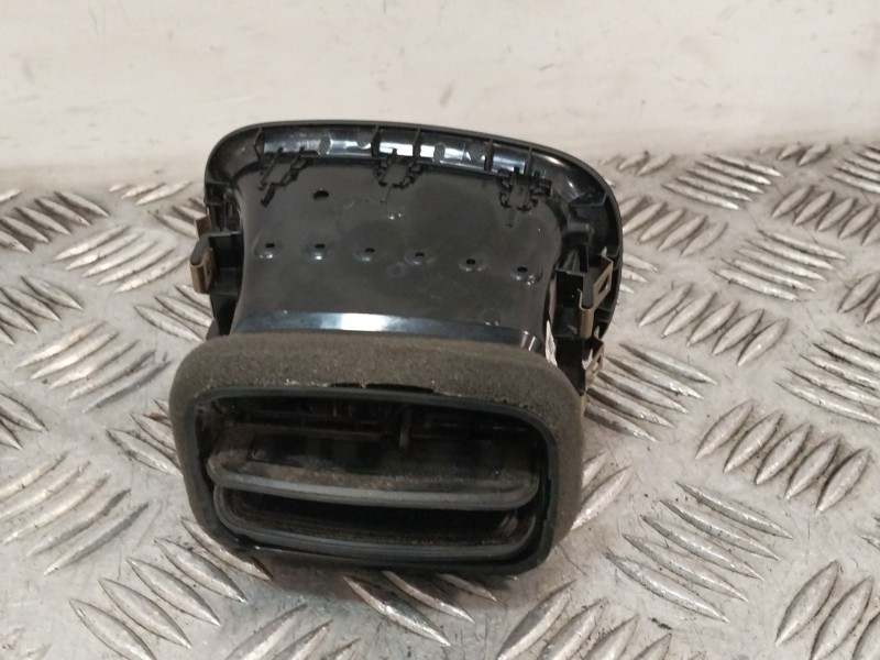 Recambio de aireador lateral izquierdo para mini countryman (f60) referencia OEM IAM 9332764  