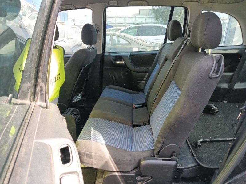 opel zafira a monospace (t98) del año 2004