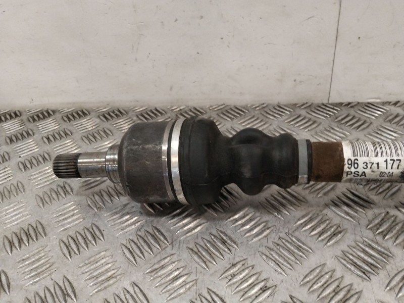 Recambio de transmision delantera izquierda para peugeot 307 cc (3b) 2.0 16v referencia OEM IAM 9812781180 3273AE 32722X