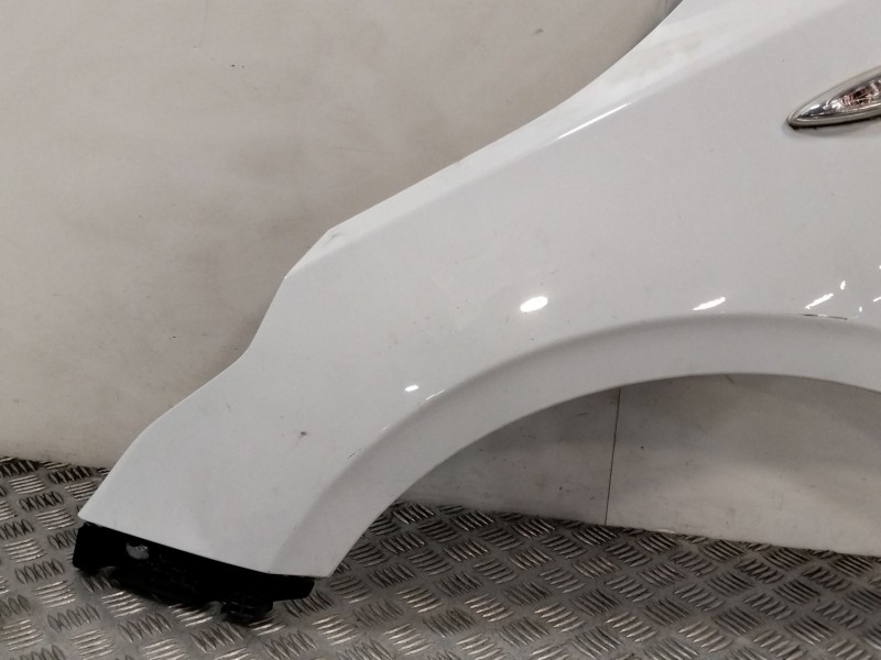 Recambio de aleta delantera izquierda para kia ceed referencia OEM IAM 66311J7010  