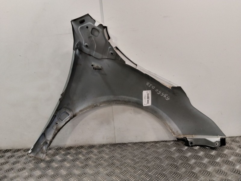 Recambio de aleta delantera izquierda para kia ceed referencia OEM IAM 66311J7010  
