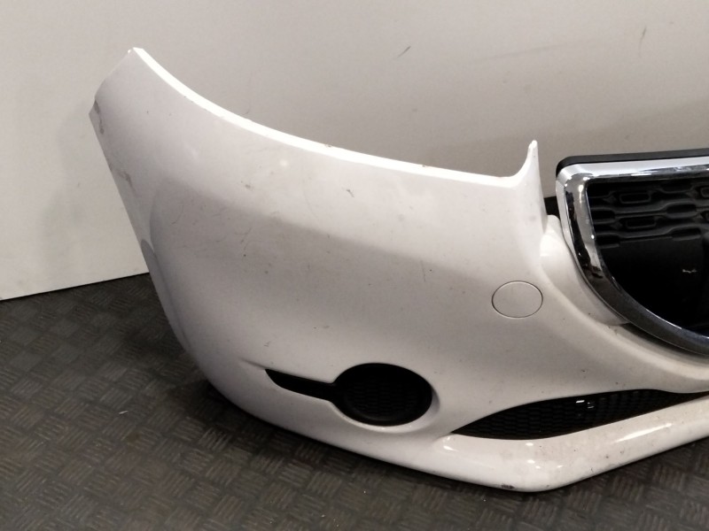 Recambio de paragolpes delantero para peugeot 208 i (ca_, cc_) 1.2 vti 82 referencia OEM IAM 1607397880  