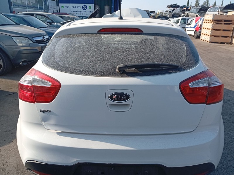 Recambio de motor limpia trasero para kia rio iii (ub) 1.25 cvvt referencia OEM IAM 987001W000  