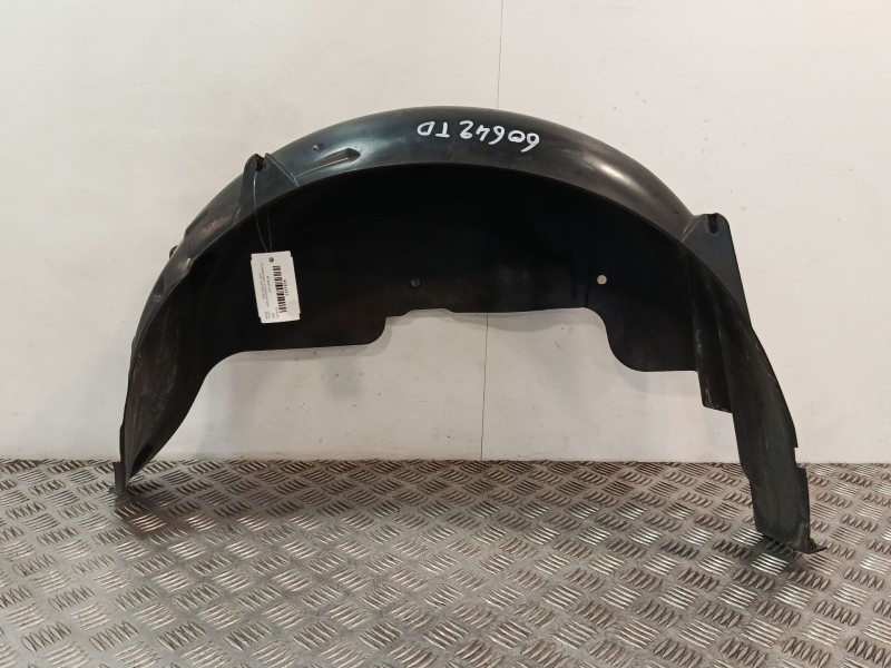 Recambio de paso de rueda trasero derecho para mini mini (r50, r53) one referencia OEM IAM 51711486199  