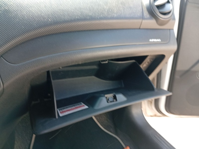 Recambio de guantera para chevrolet aveo / kalos hatchback (t250, t255) 1.2 referencia OEM IAM 96457687  