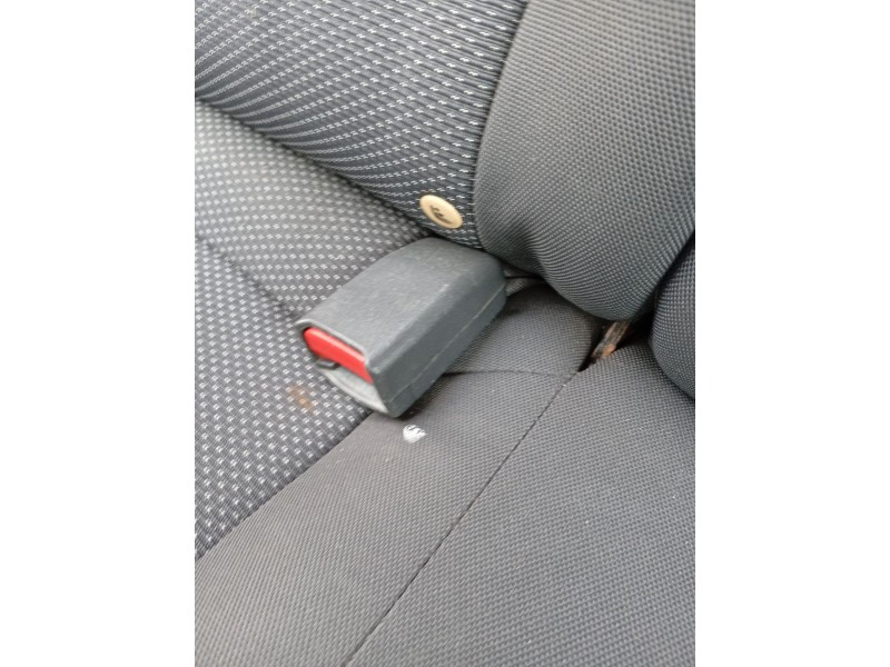 Recambio de enganche cinturon trasero derecho para chevrolet aveo / kalos hatchback (t250, t255) 1.2 referencia OEM IAM 96438580