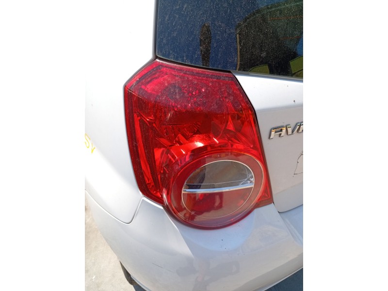 Recambio de piloto trasero izquierdo para chevrolet aveo / kalos hatchback (t250, t255) 1.2 referencia OEM IAM 95952066  