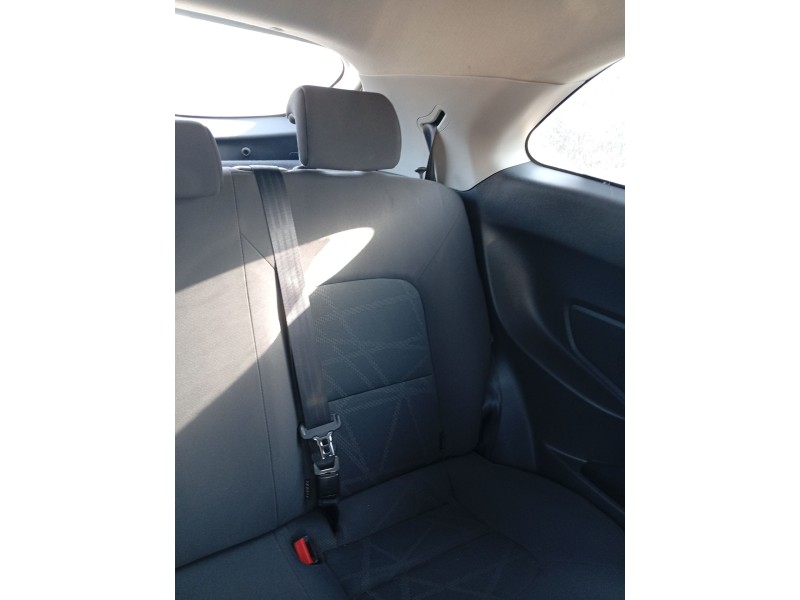 Recambio de cinturon seguridad trasero izquierdo para kia rio iii (ub) 1.25 cvvt referencia OEM IAM 898101W100HCS  