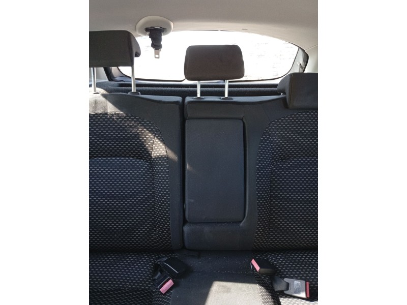 Recambio de cinturon seguridad trasero central para nissan qashqai i (j10, nj10) 2.0 dci referencia OEM IAM 88854JD000  