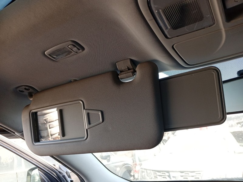 Recambio de parasol izquierdo para hyundai ix35 (lm, el, elh) 1.7 crdi referencia OEM IAM 852102S520OM  