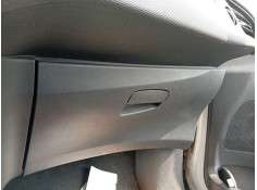Recambio de guantera para citroën c3 ii (sc_) 1.4 hdi 70 (sc8hzc, sc8hr0, sc8hp4) referencia OEM IAM 825212  